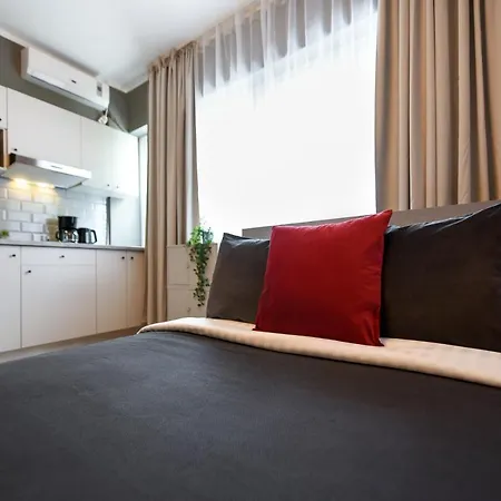 Apartament The Mini Industrial. Small Magheru Studio Bukareszt